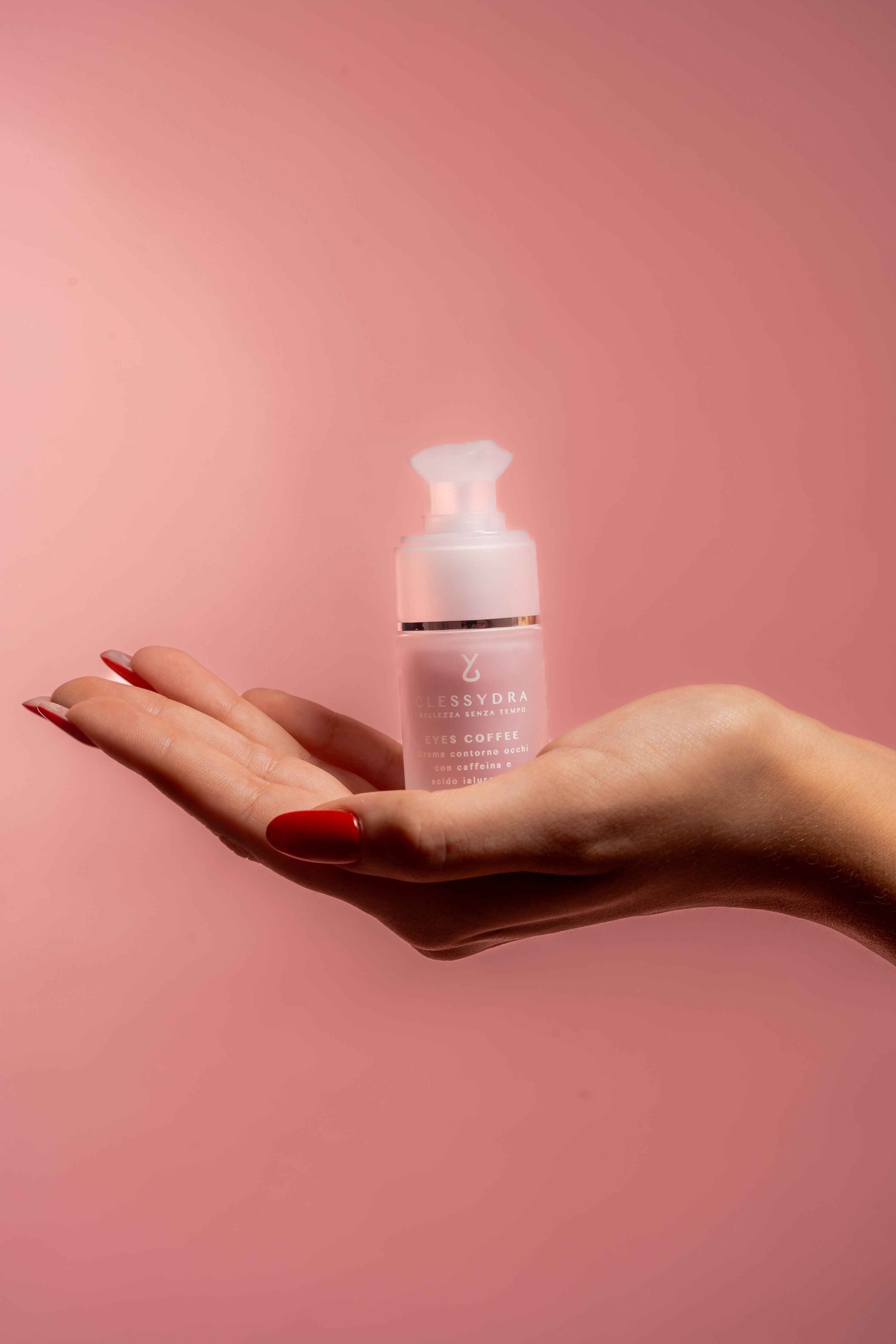 Eyes Coffee - Crema contorno occhi con caffeina e acido ialuronico.